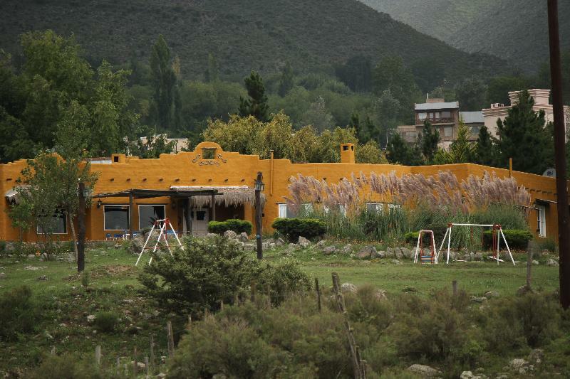 Posada La Guadalupe Tafí del Valle Exterior foto