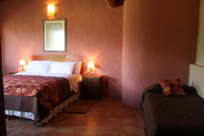Posada La Guadalupe Tafí del Valle Exterior foto